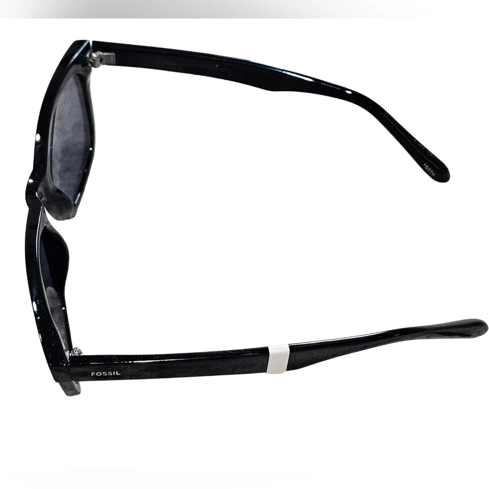 Fossil Women's Black Gloss Wayfarer Sunglasses. New!